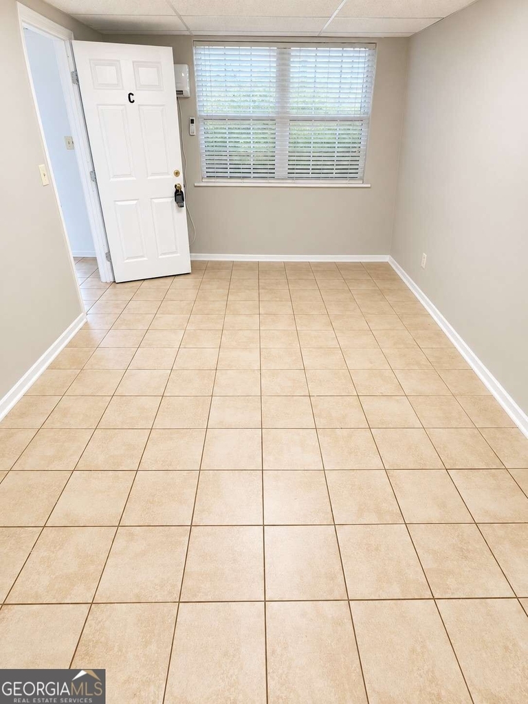 220 Sandy Springs Place - Photo 3