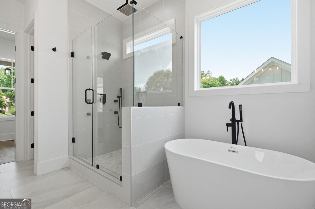 5676 Meadow View Drive - Photo 31