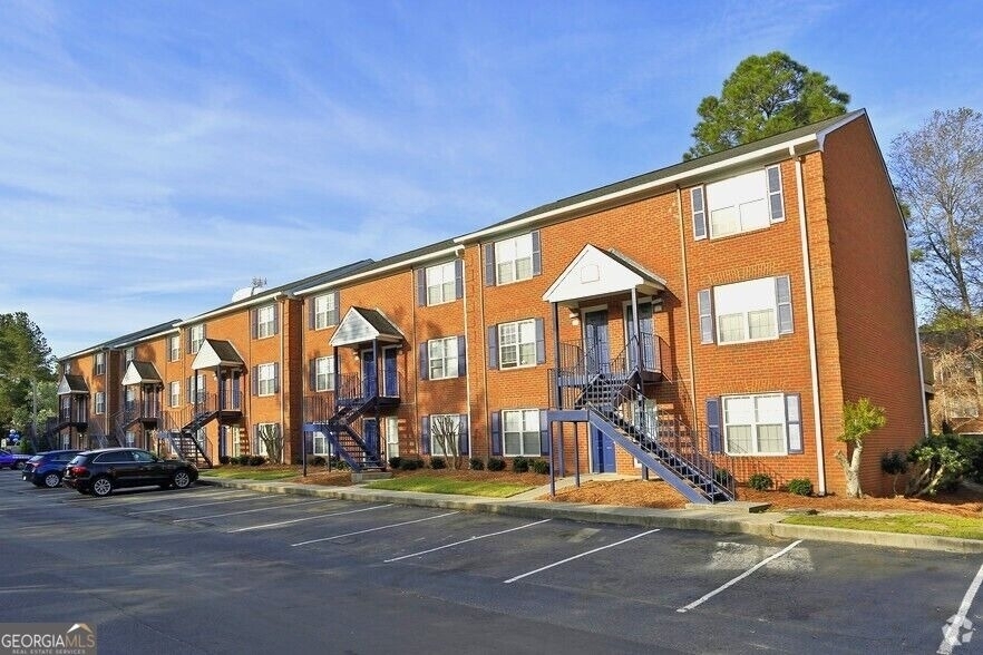 1822 Chandler Road - Photo 0
