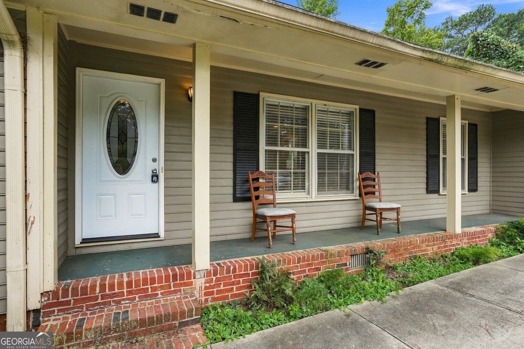 4548 Shallowford Road - Photo 2