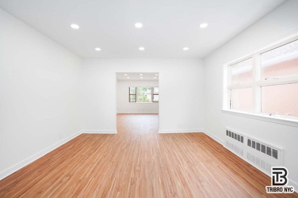 82nd Street - Photo 2
