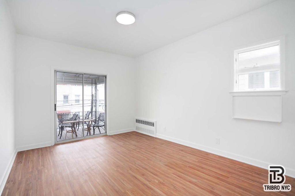 82nd Street - Photo 10