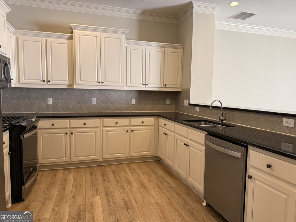 1641 Ridenour Parkway - Photo 11