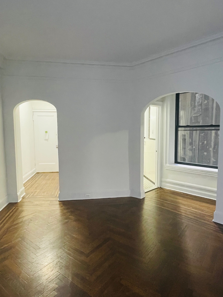166 West 72nd Street, 2C - Photo 6