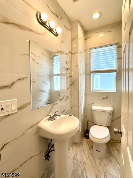 22 Gates Ave - Photo 13