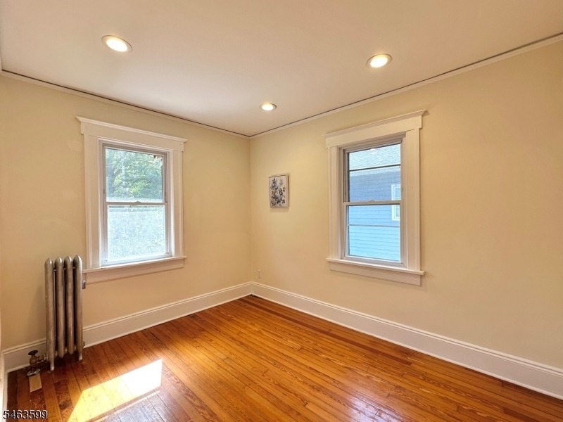 22 Gates Ave - Photo 17