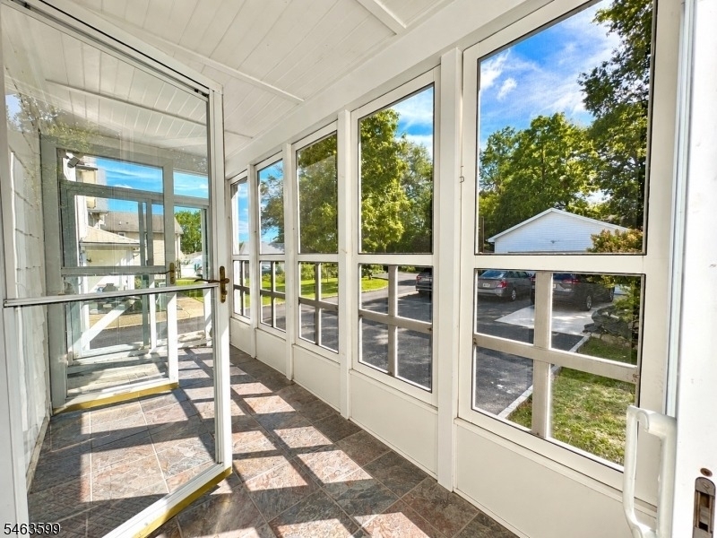 22 Gates Ave - Photo 22