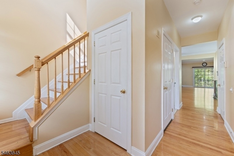 167 Raymound Blvd - Photo 6