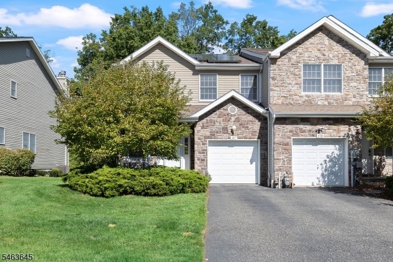 167 Raymound Blvd - Photo 2
