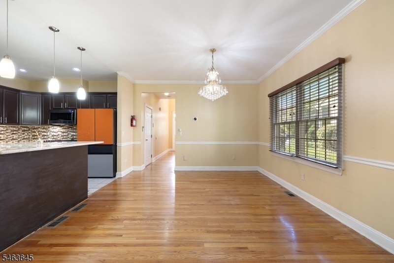167 Raymound Blvd - Photo 11