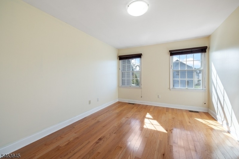 167 Raymound Blvd - Photo 25