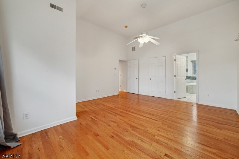17 Grove St - Photo 18
