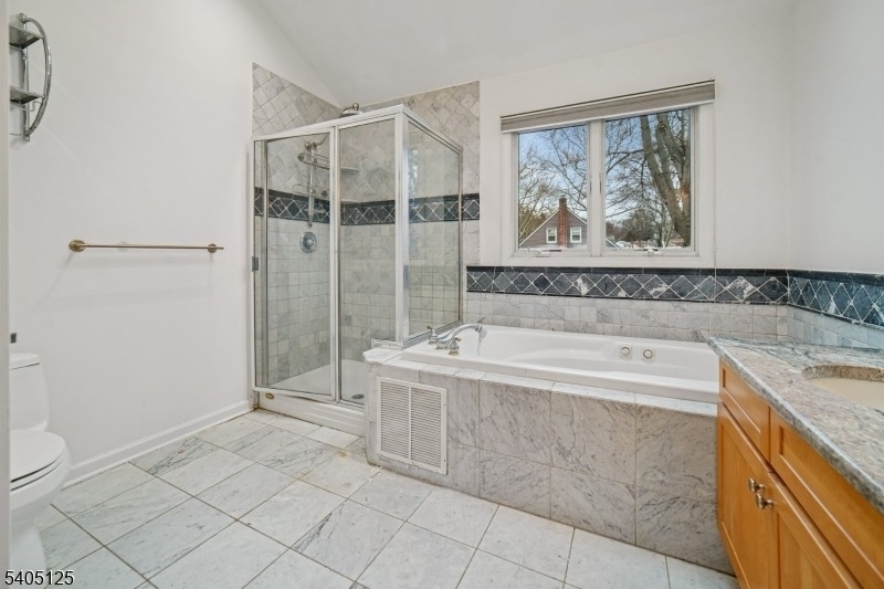 17 Grove St - Photo 24