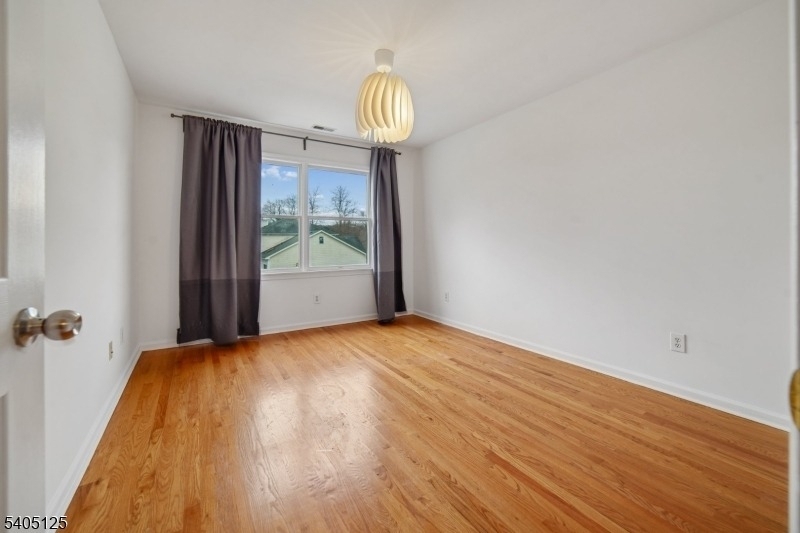 17 Grove St - Photo 31
