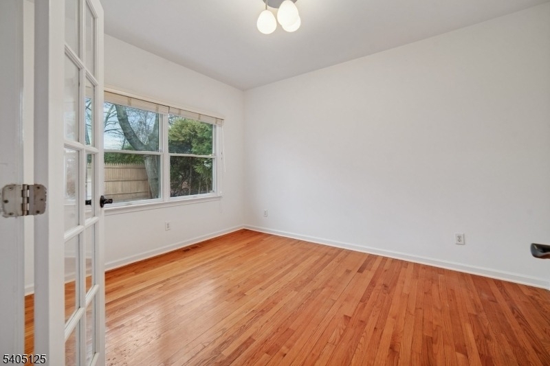 17 Grove St - Photo 11