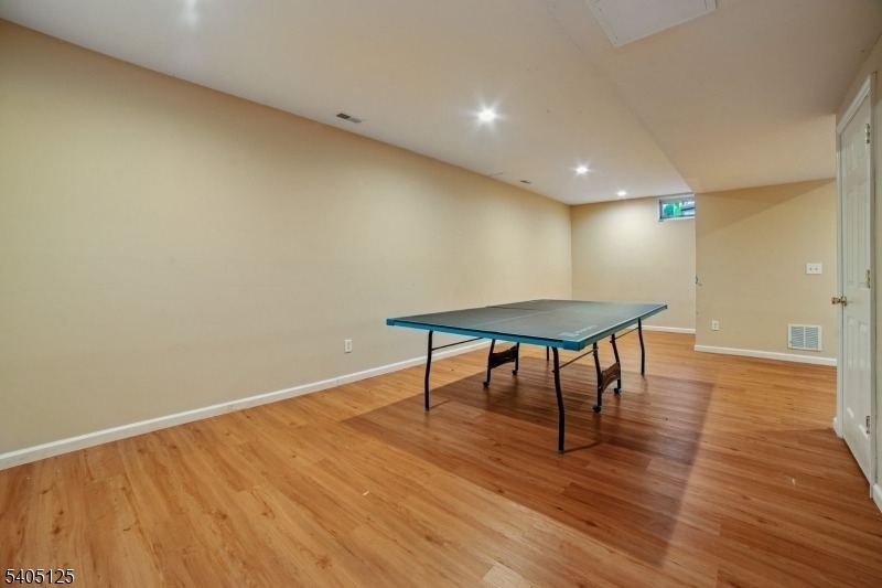 17 Grove St - Photo 38