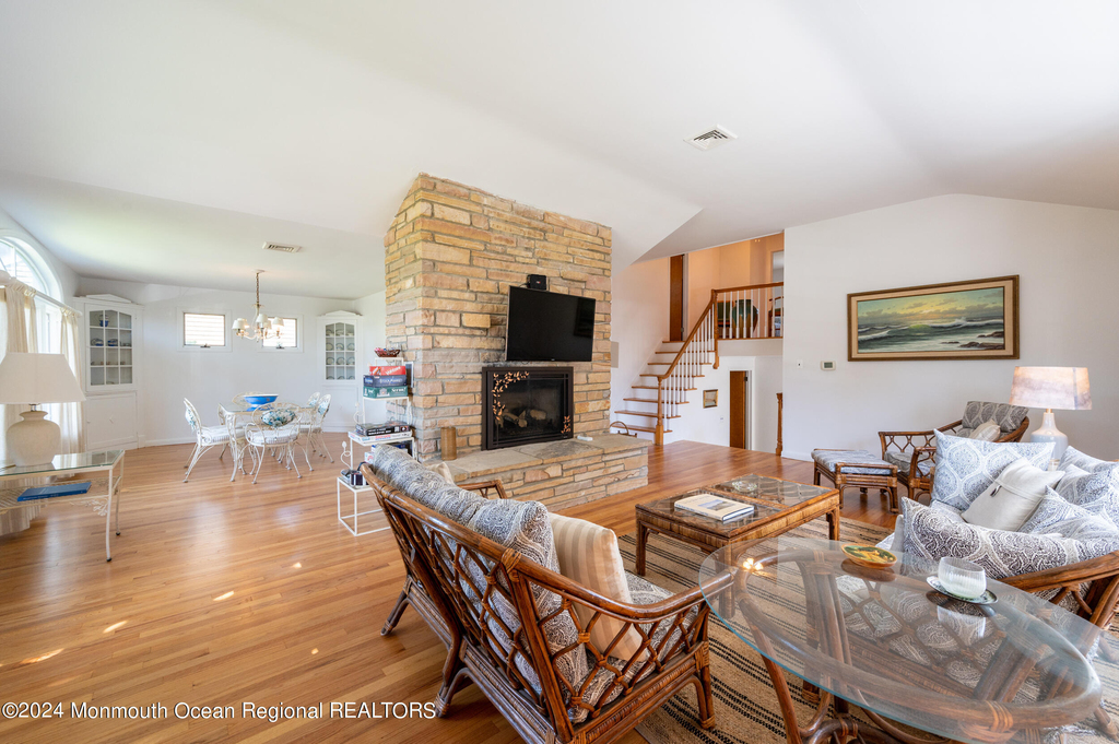 10 Seawood Way - Photo 3