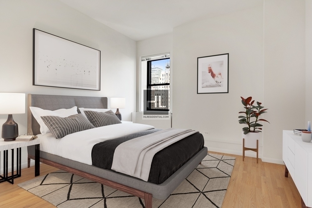 West 34th Street - Photo 1