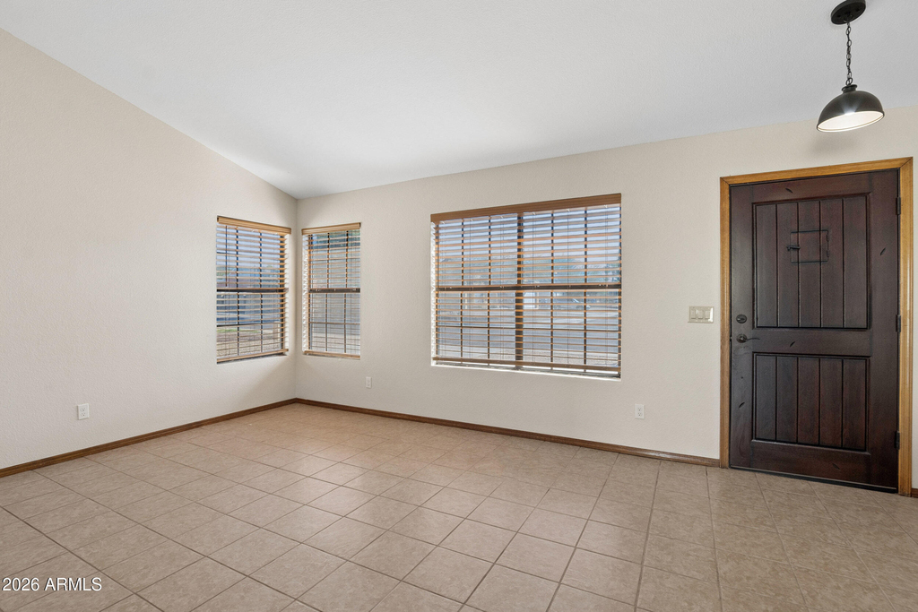 19222 N 12th Street - Photo 3