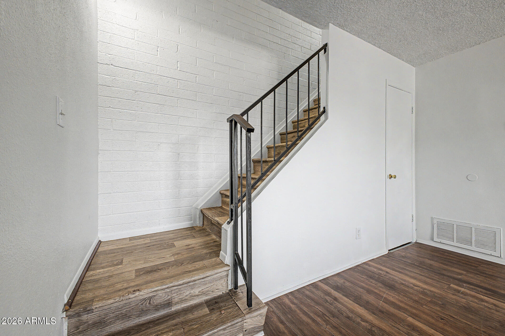 4701 E Pueblo Avenue - Photo 5