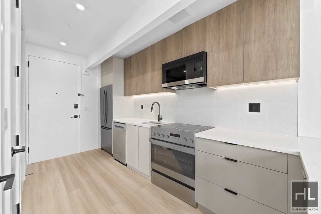 St Marks Place - Photo 1