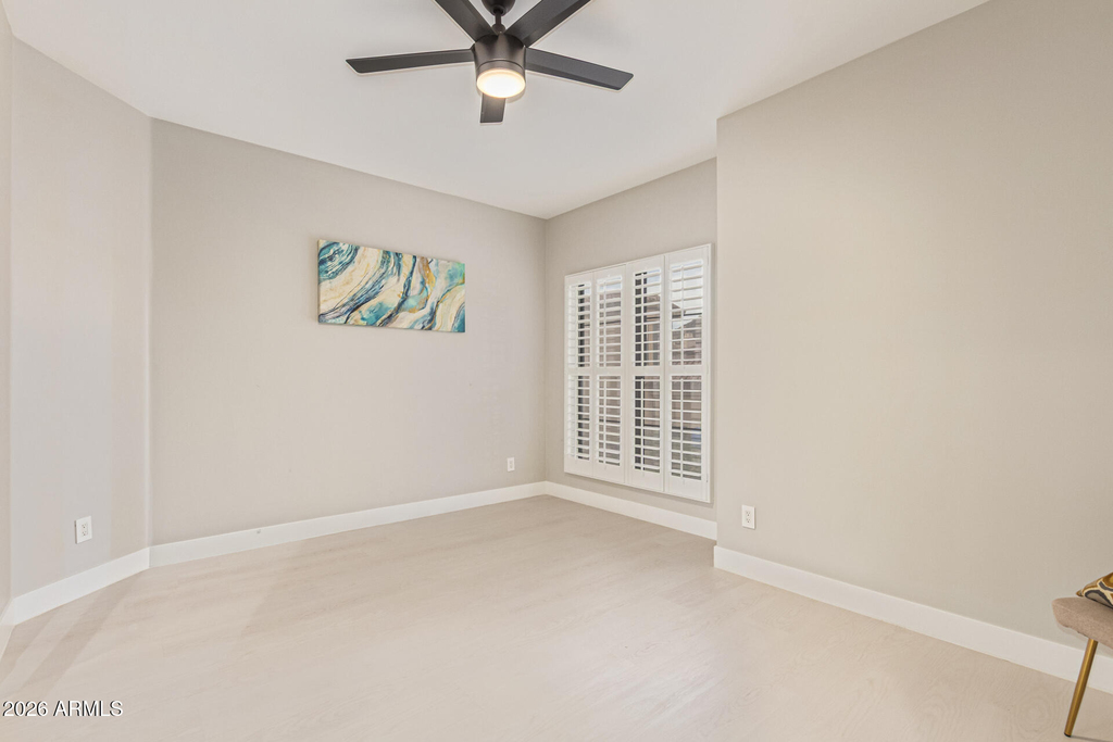 1505 E Estrid Avenue - Photo 26
