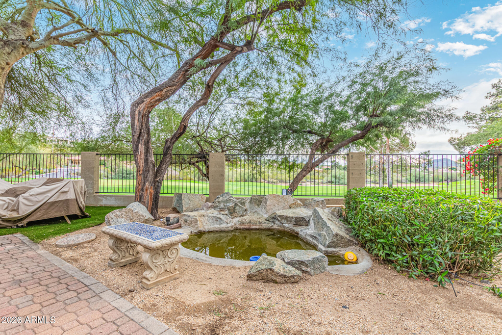 1505 E Estrid Avenue - Photo 39