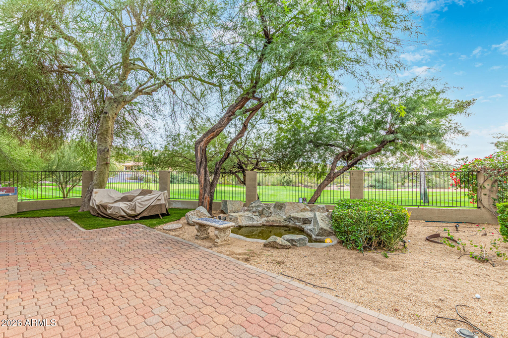 1505 E Estrid Avenue - Photo 40