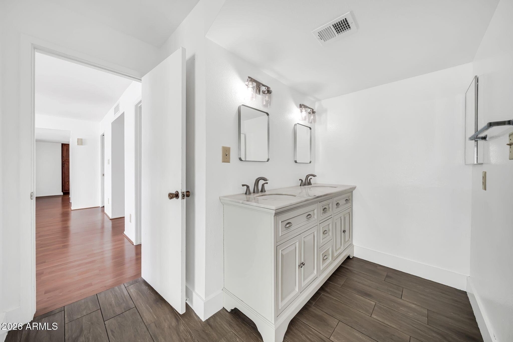 6209 N 22nd Drive - Photo 18