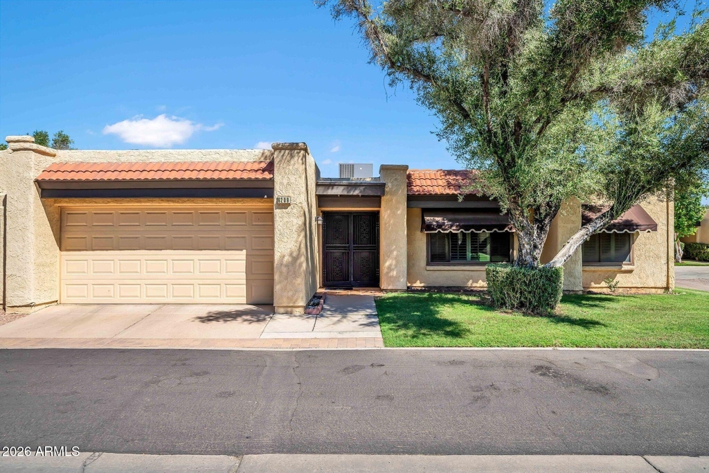 6209 N 22nd Drive - Photo 0