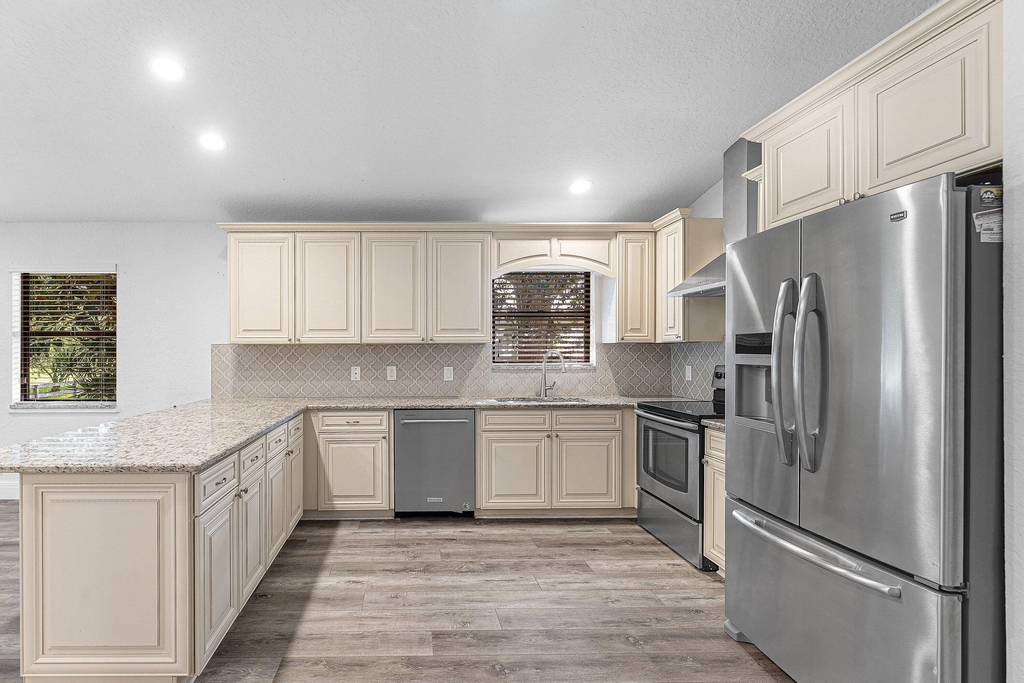 13853 Sheffield Street - Photo 14