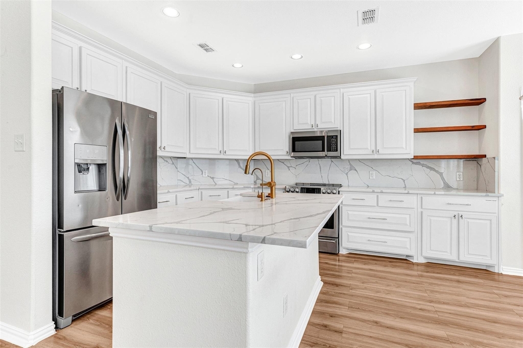 3724 Sicily Street - Photo 3