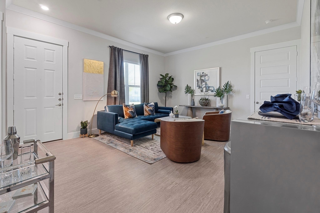 3903 Banks - Photo 6