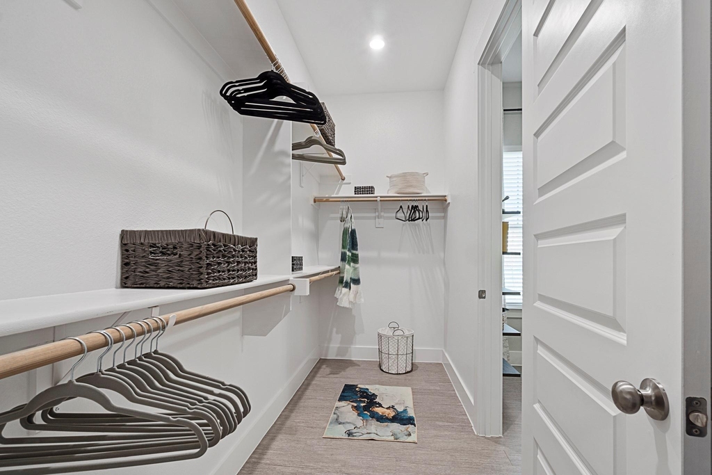 3903 Banks - Photo 18