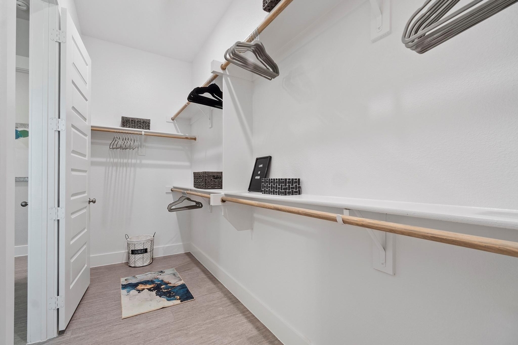 3903 Banks - Photo 27
