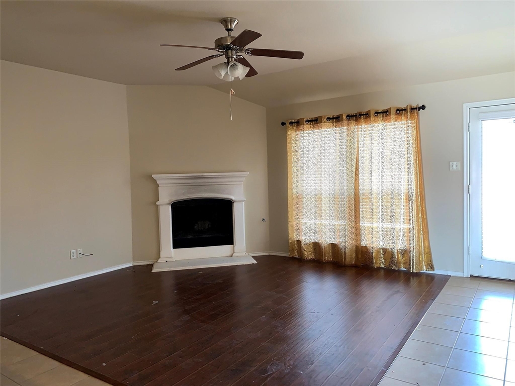 405 Sandy Lane - Photo 1