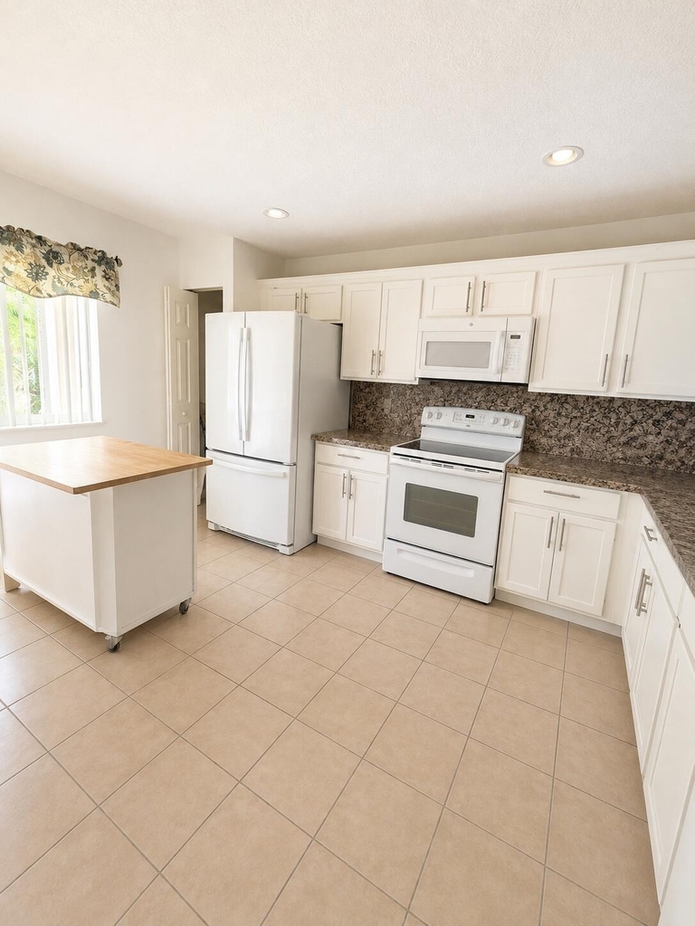 6091 Sugar Loaf Lane - Photo 3