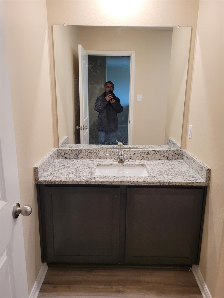 3205 Bowen Street - Photo 5
