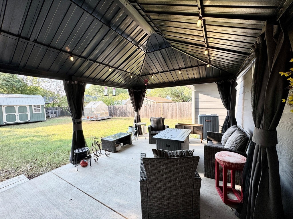 617 N Jordan Street - Photo 14