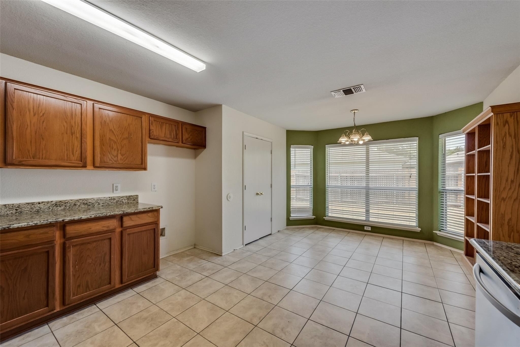 3301 Rustic Meadow Trail - Photo 8