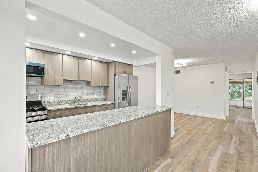 175 Ne 203rd Terrace - Photo 12