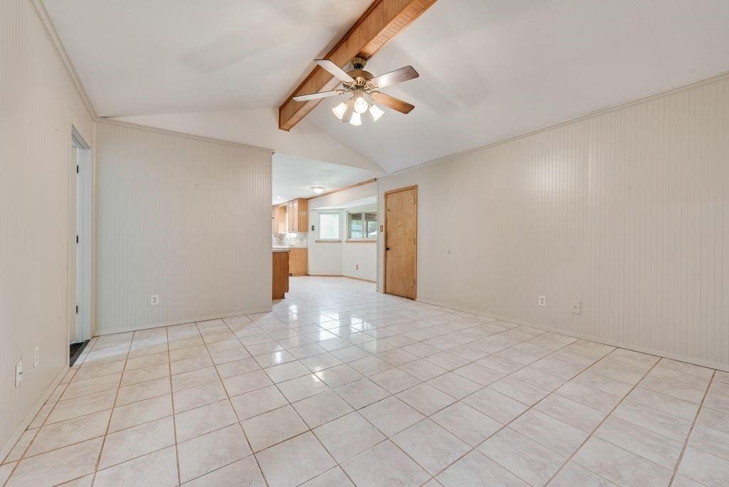 6536 Wakefield Road - Photo 3