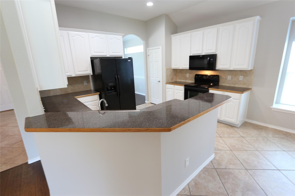 1534 Steamboat Trail - Photo 5