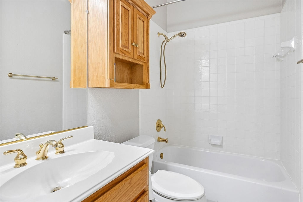 8141 Rosemont Drive - Photo 21
