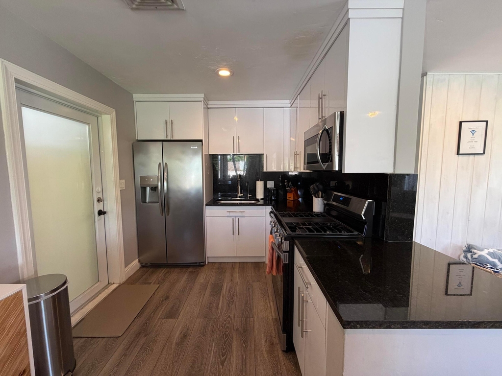 7610 S Olive Avenue - Photo 14