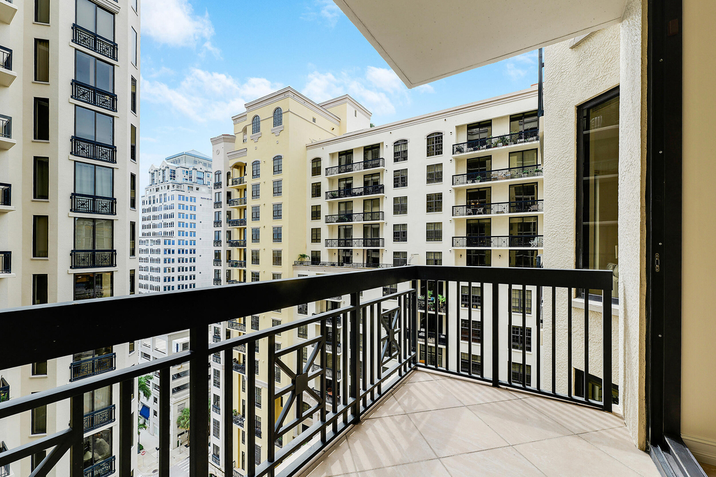 701 S Olive Avenue - Photo 13