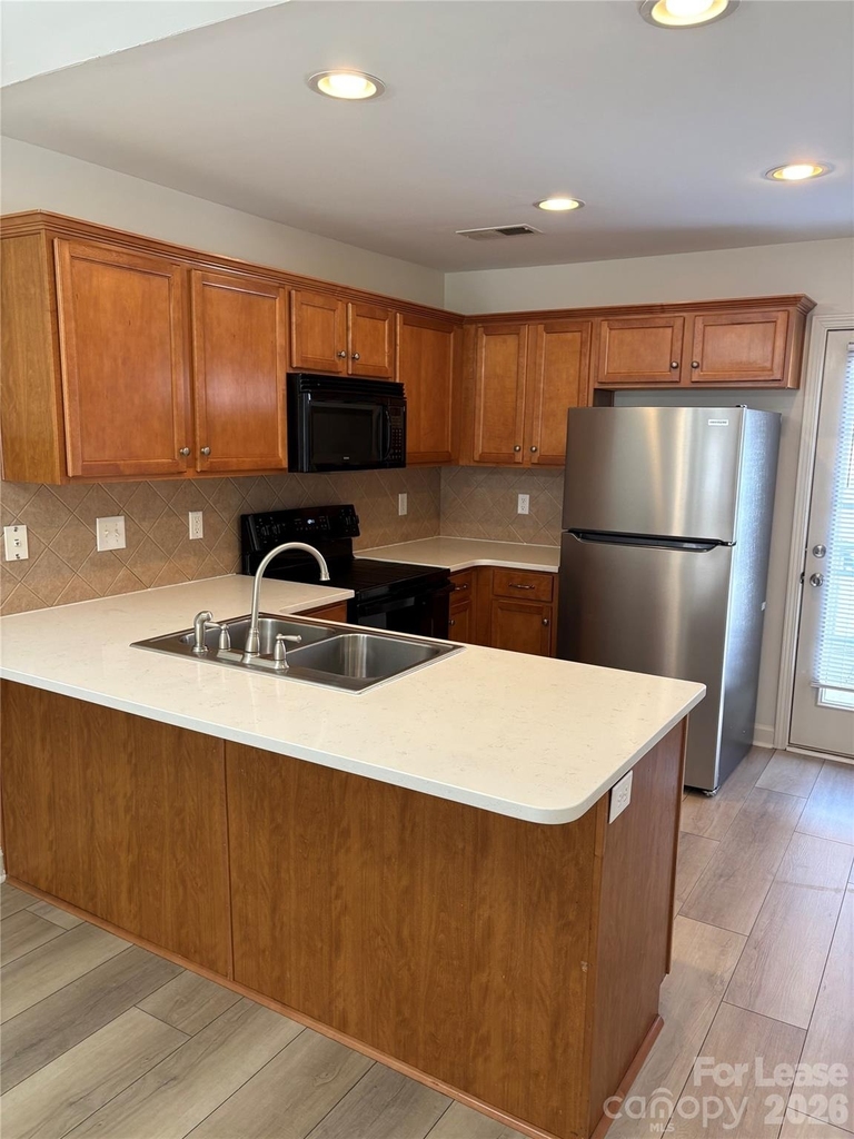 1334 Stoney Creek Lane - Photo 7