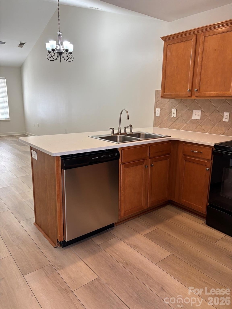 1334 Stoney Creek Lane - Photo 9