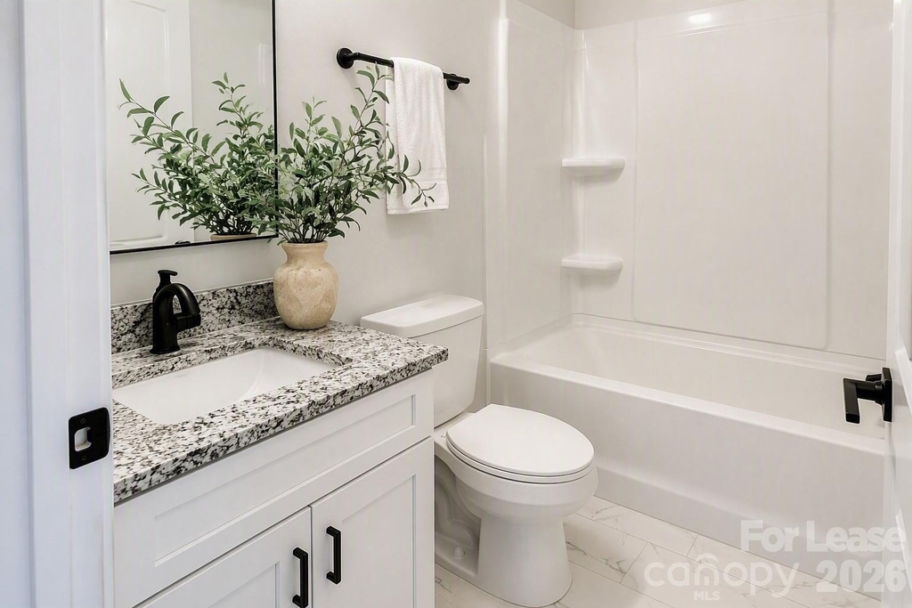 618 E Holly Street - Photo 7