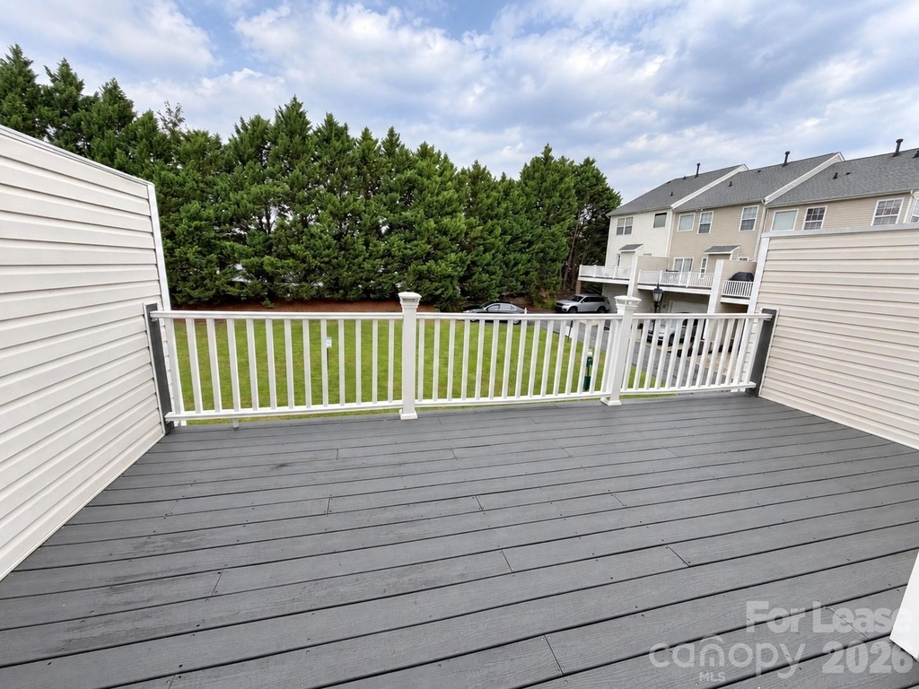2005 Cambridge Beltway Drive - Photo 15